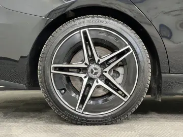 MERCEDES-BENZ C 220 d AMG Line Night AHK Sound Schiebedach
