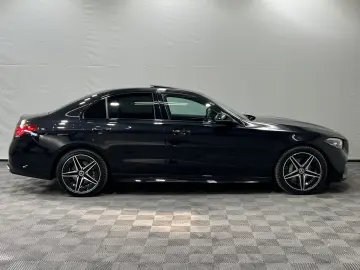 MERCEDES-BENZ C 220 d AMG Line Night AHK Sound Schiebedach