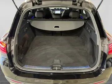 MERCEDES-BENZ GLC 200 4M AMG DIGLI AMBI DISTR  KAM S…