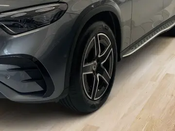 MERCEDES-BENZ GLC 200 4M  AMG NIGHT MEMO 360 KAM DISTRONIC