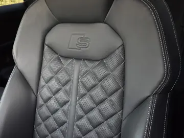 AUDI Q8 50 TDI qu 3x S-Line Competition Plus VOLL