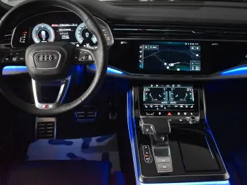 AUDI Q8 50 TDI qu 3x S-Line Competition Plus VOLL