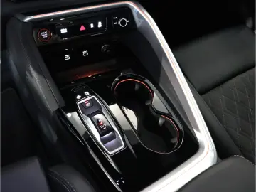 AUDI SQ5 TFSI S tronic quattro edition one PANO STHZ