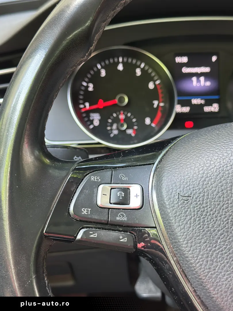 VOLKSWAGEN Passat 2018 — imagine 7