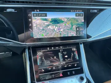 AUDI SQ8 4.0 TFSI quattro EXCLUSIVE ALCANTARA BLACK