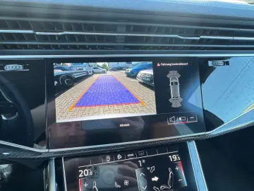 AUDI SQ8 4.0 TFSI quattro EXCLUSIVE ALCANTARA BLACK