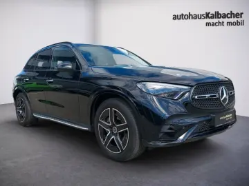 MERCEDES-BENZ GLC 200 4Matic AMG LED Night Memory AHK 360
