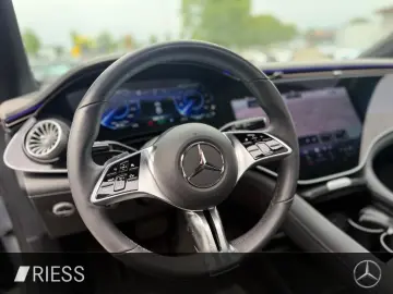 MERCEDES-BENZ EQE 500 4MATIC AMG Sport Distr Burmes …