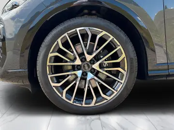 AUDI SQ5 edition one Luft Pano 21 AHK B&O Matrix