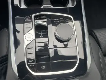 BMW X5 xDrive40d  M Sportpaket Gestiksteuerung DAB