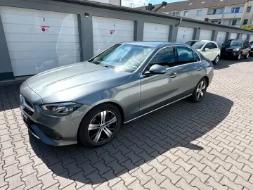 MERCEDES-BENZ Avantgarde LED NAVI KAMERA DISTRONIK DIGITAL