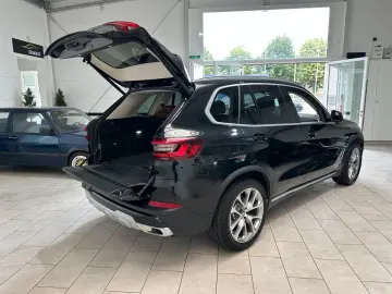 BMW X5 xDrive30d X-LINE Leder LED Standheiz. 1.Hand