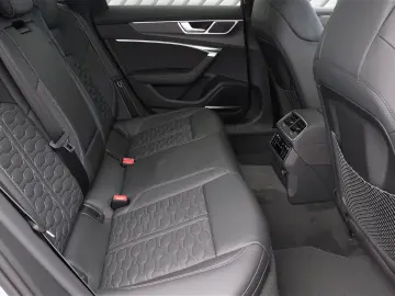 AUDI RS6 Avant 4.0 TFSI quattro