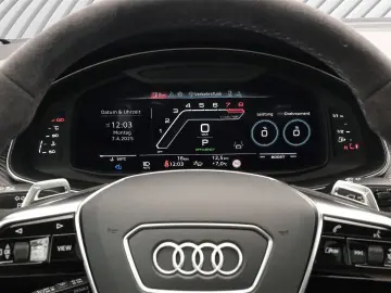AUDI RS6 Avant 4.0 TFSI quattro