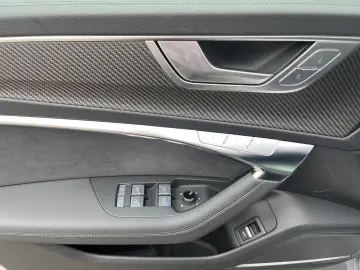 AUDI RS6 Avant HD-MATRIX B&O STD-HEIZUNG AHK OPTIK-SC
