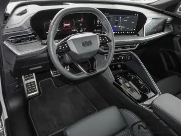 AUDI SQ5  TECH PRO PANO B&O HUD SPORTSITZE  MATRIX AC
