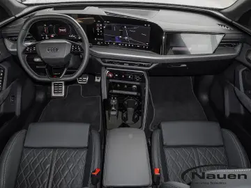 AUDI SQ5  TECH PRO PANO B&O HUD SPORTSITZE  MATRIX AC