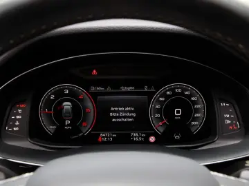 AUDI Q8 50 TDI S line Matrix Panorama Headup Virtual