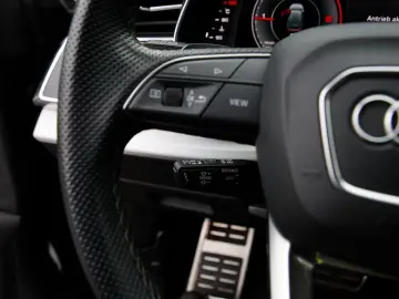 AUDI Q8 50 TDI S line Matrix Panorama Headup Virtual
