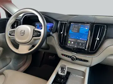 VOLVO XC60 B5 AWD Ultimate-Bright Belüftete-Massagesit