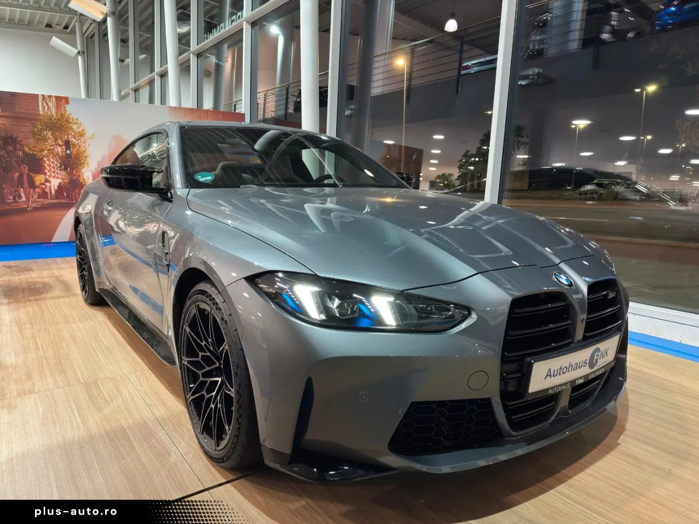 BMW M4 Coupe xDrive Competition doar 6.000KM!
