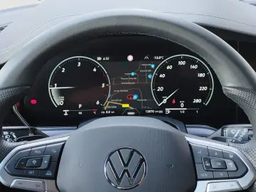 VW Touareg 3.0TDI 4M R-LINE AHK STH MATRIX KEYLESS