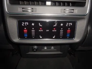 AUDI SQ8 507PS V8 quattro Panorama Massage Standhzg