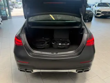 MERCEDES-BENZ C 63 S E Performance DRIVER PANO PERFS…