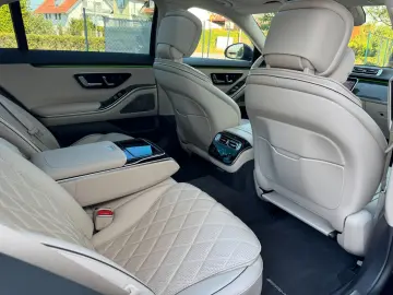 MERCEDES-BENZ S 450 d AMG 4Matic L Pano Burmester Sitzbelüf.