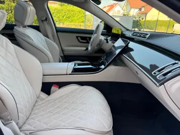 MERCEDES-BENZ S 450 d AMG 4Matic L Pano Burmester Sitzbelüf.