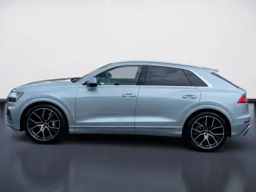 AUDI Q8 50 TDI S line quattro Tiptronic HD-Matrix Pan