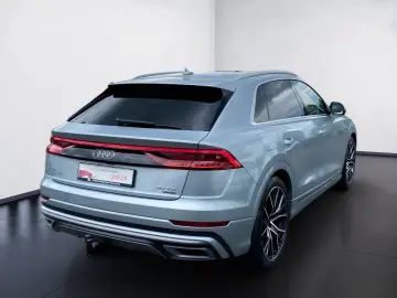 AUDI Q8 50 TDI S line quattro Tiptronic HD-Matrix Pan