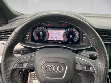 AUDI Q8 50 TDI S line quattro Tiptronic HD-Matrix Pan
