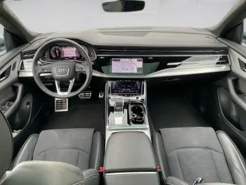 AUDI Q8 50 TDI S line quattro Tiptronic HD-Matrix Pan