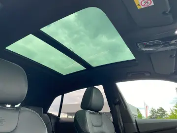 AUDI Q8 50 TDI S line quattro Tiptronic HD-Matrix Pan