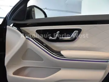 MERCEDES-BENZ S 500 4Matic 9G EXKLUSIV-PAKET CHAUFF.…