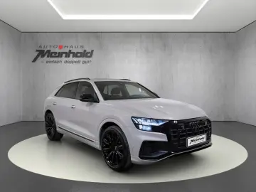 AUDI SQ8 4.0 TFSI quattro  AHK  Standh  Alu 23   Dach