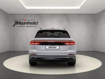AUDI SQ8 4.0 TFSI quattro  AHK  Standh  Alu 23   Dach