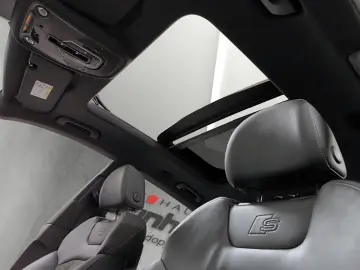 AUDI SQ8 4.0 TFSI quattro  AHK  Standh  Alu 23   Dach