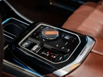 BMW 760 7 Serie M760e xDrive - Full PPF - Executive