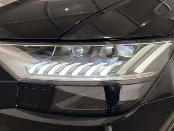 AUDI Q8 50 TDI QUATTRO S LINE  MATRIX RAUTE PANO AHK