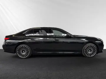 BMW 750e xDrive Lr. 1.248 - br. o.Anz. 48Mon 5`Km p.