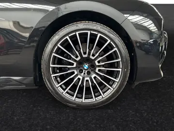 BMW 750e xDrive Lr. 1.248 - br. o.Anz. 48Mon 5`Km p.