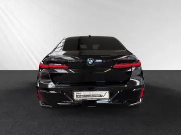 BMW 750e xDrive Lr. 1.248 - br. o.Anz. 48Mon 5`Km p.