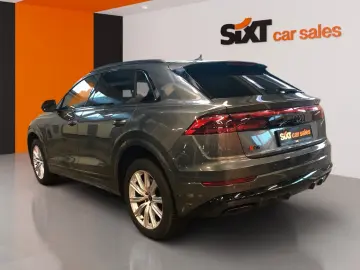 AUDI Q8 55 TFSI qu. S line Pano HUD Matrix 360  AHK