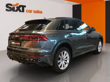 AUDI Q8 55 TFSI qu. S line Pano HUD Matrix 360  AHK
