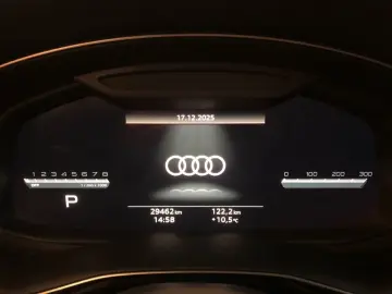 AUDI Q8 55 TFSI qu. S line Pano HUD Matrix 360  AHK