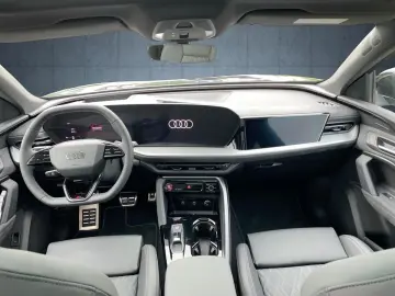 AUDI SQ5 SUV TFSI S tr. Luft PANO Matrix HUD 21´