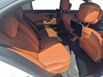 MERCEDES-BENZ S 400 d AMG 4M lang PANO DIGI NIGHT STDHZ. 360