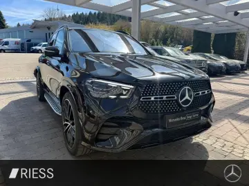 MERCEDES-BENZ GLE 450 d 4M AMG Sport Night Distr Pan…